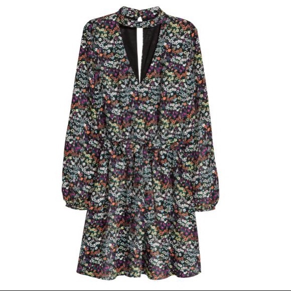 Divided Flower Pattern Dress - Picture 2 of 5